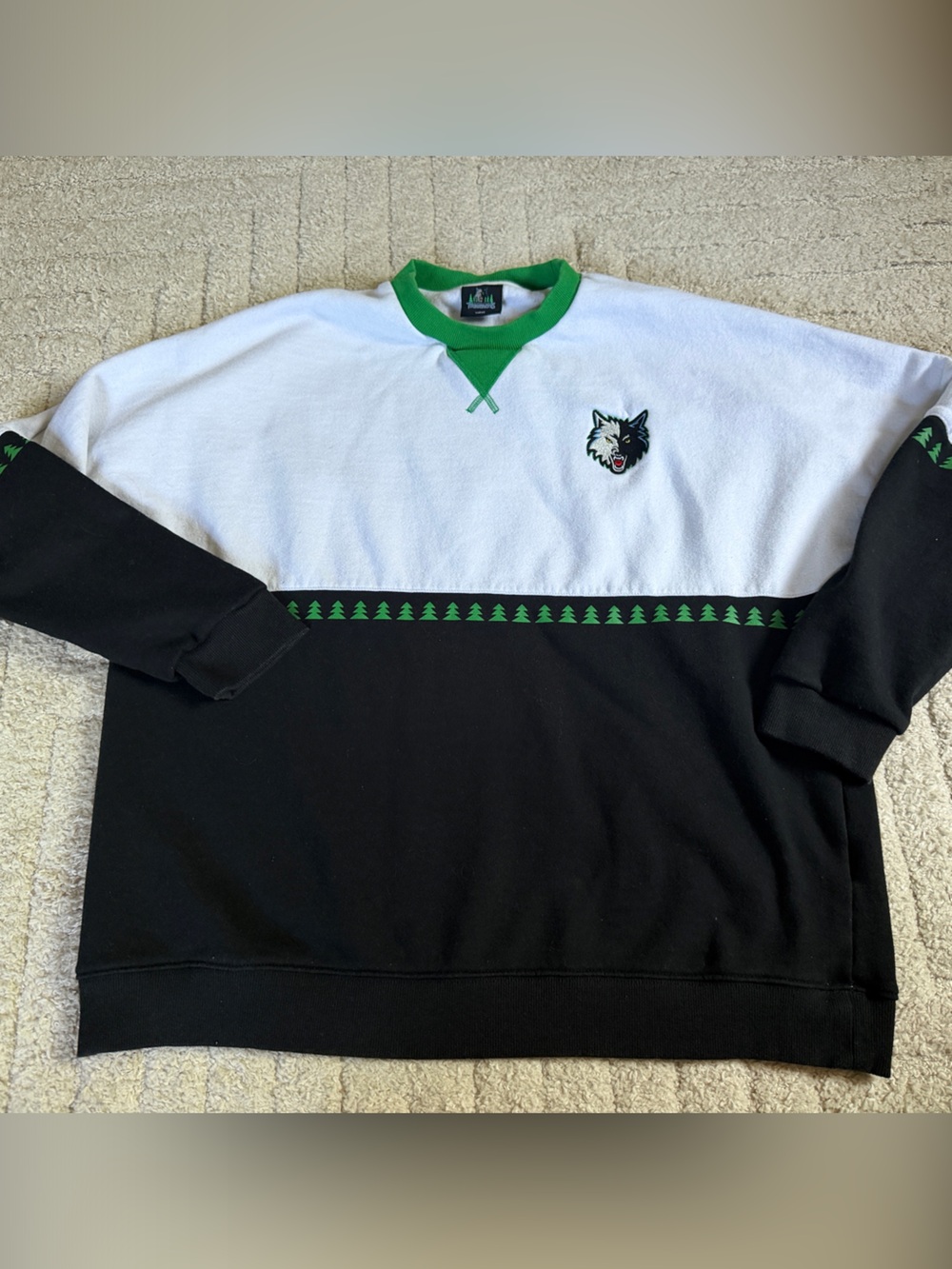 Timberwolves Crewneck Sweater with Green Trim and Wolf Crest